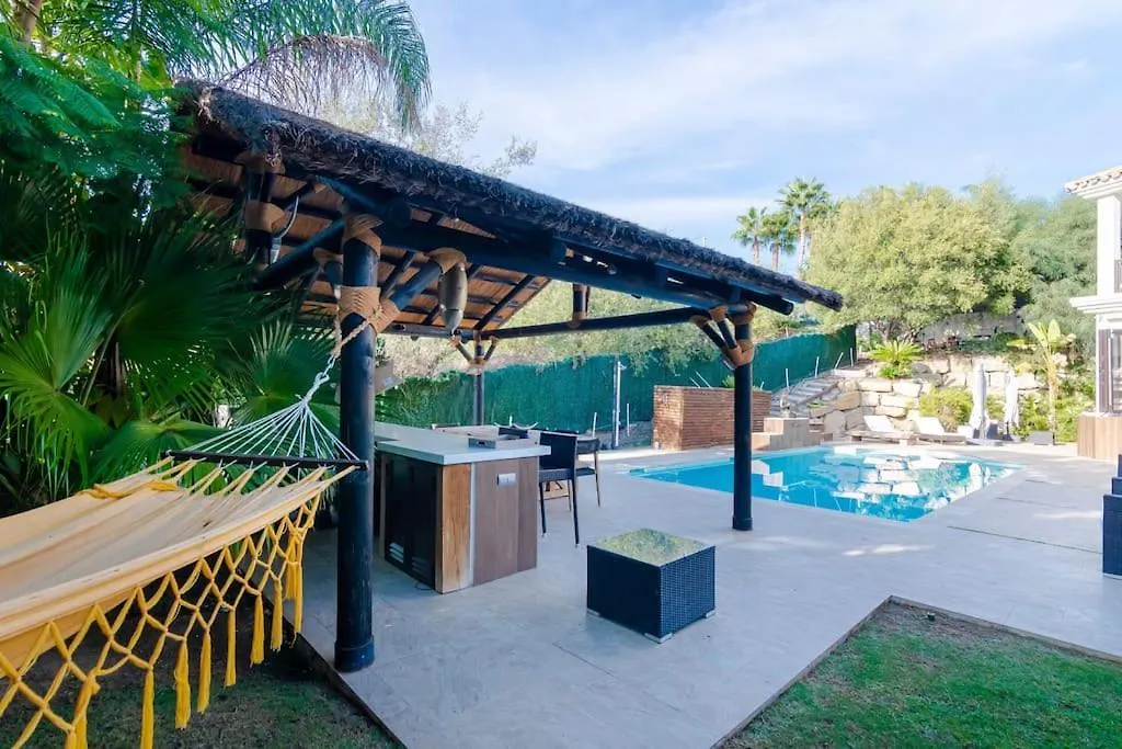 Stunning And Spacious Villa In Marbella - Casa Luz Spain